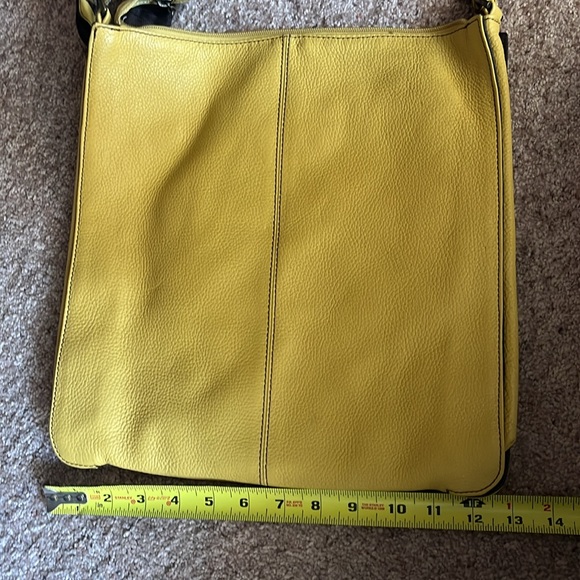 Plinio Visona Italy Yellow Leather Crossbody Bag Zippered - Picture 6 of 9